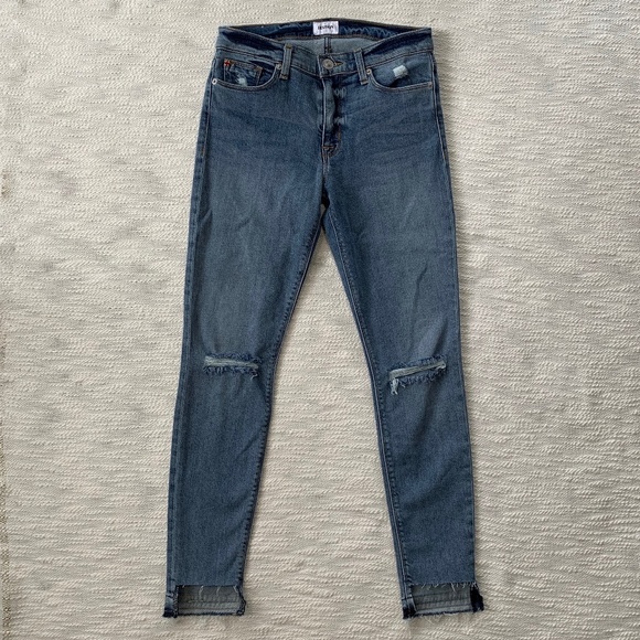 Nico Mid Rise - Picture 2 of 8